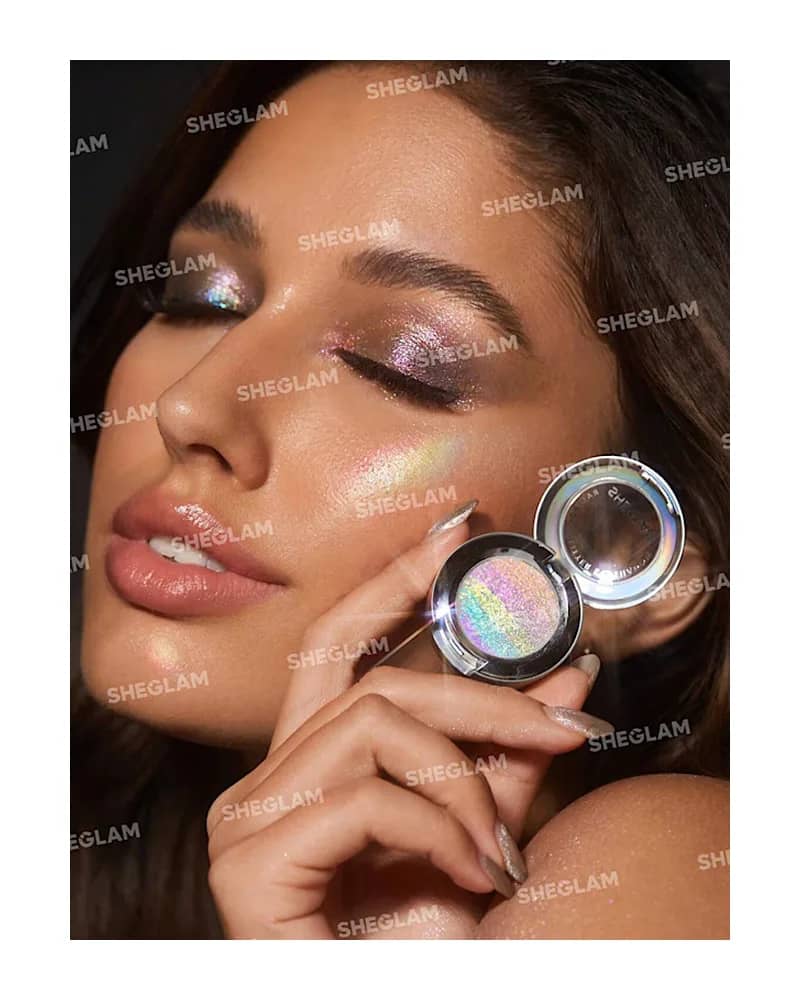 تاپر سایه چشم گلیتری شیگلم مدل Over The Rainbow