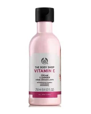کرم شوینده و پاک کننده صورت ویتامین ای Vitamin E بادی شاپ