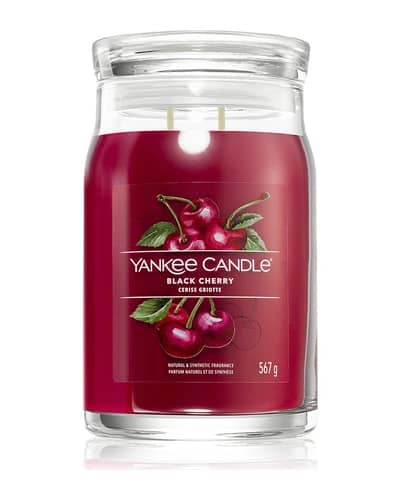 Yankee Candle Black Cherry candela profumata Signature